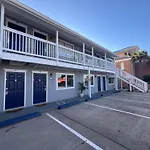 Front Beach Retreat A2