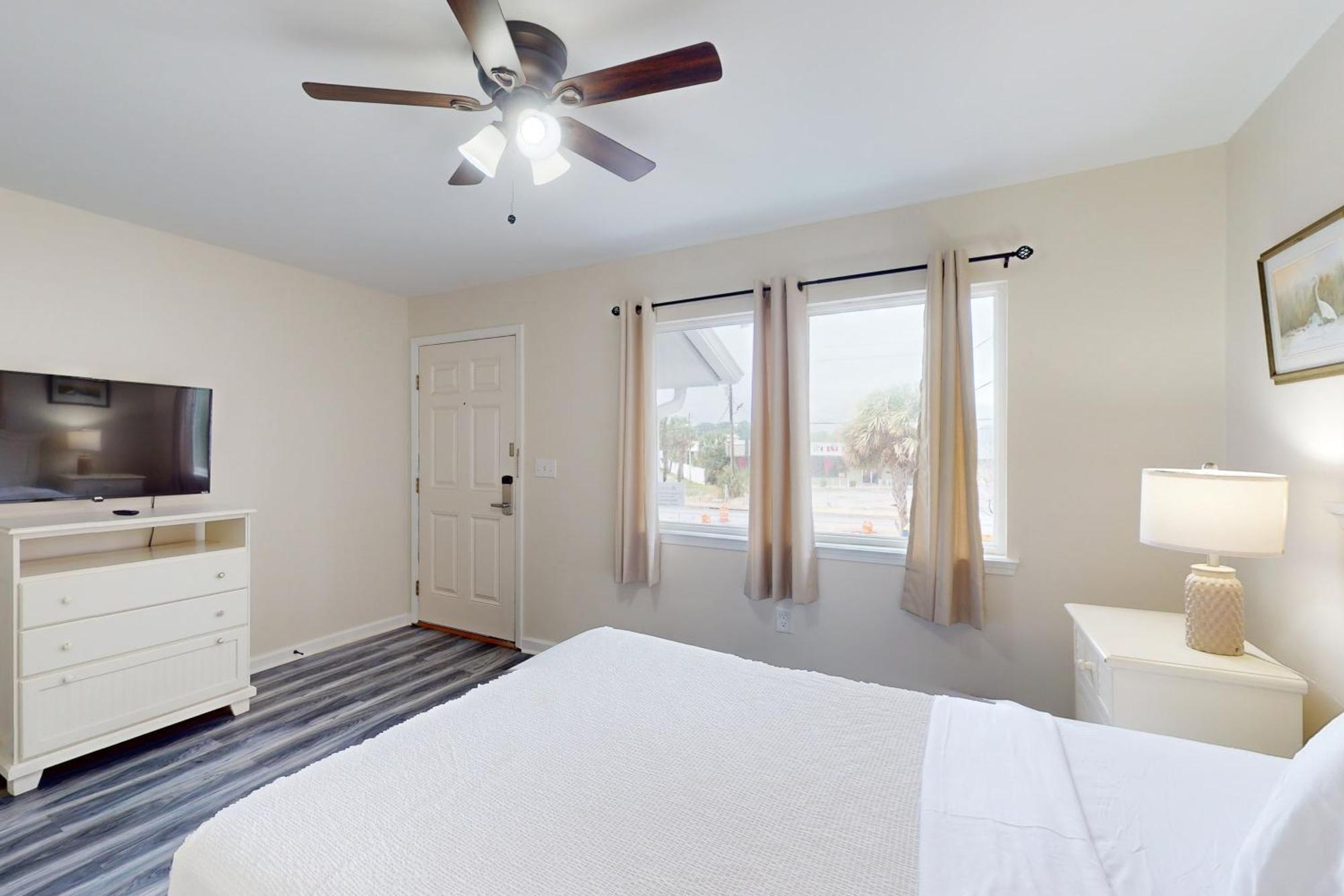 Front Retreat A2 * Panama City Beach